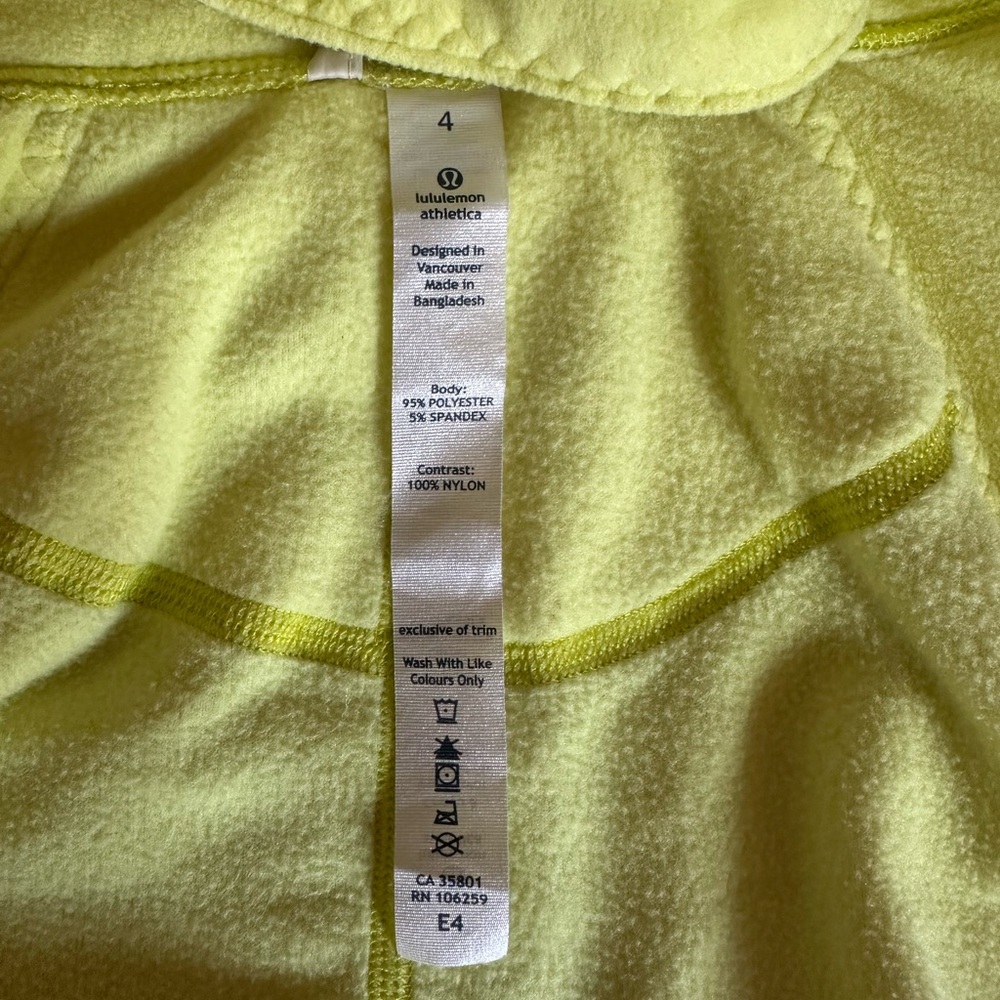 *RARE* Lululemon Quilted Hoodie - Picture 5 of 8